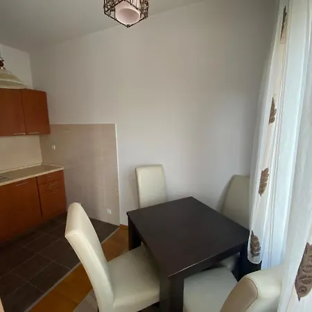 Apartman Sara Apartman *